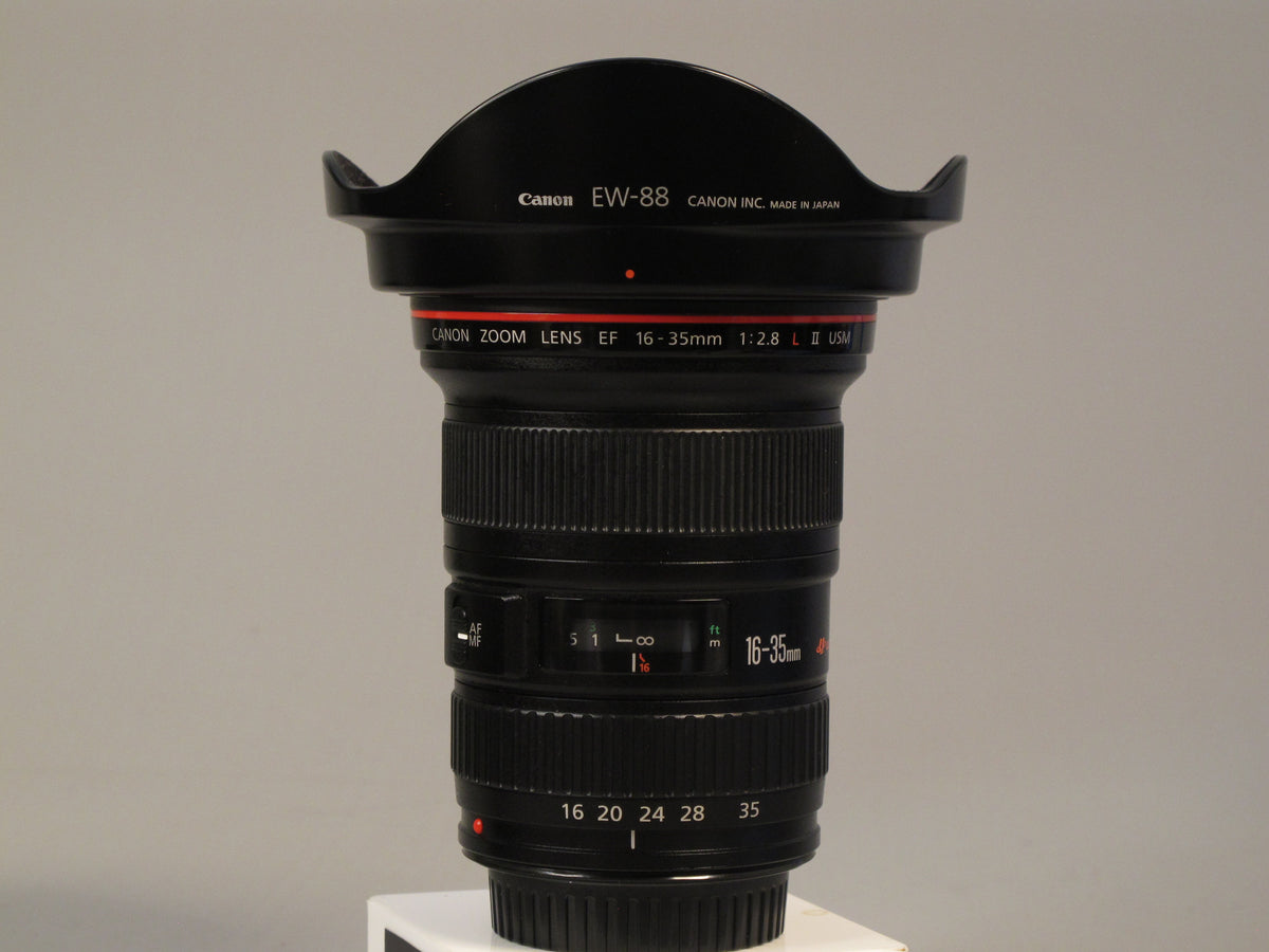 Canon EF 16-35mm f/2.8 L II Lens – Phototek Canada