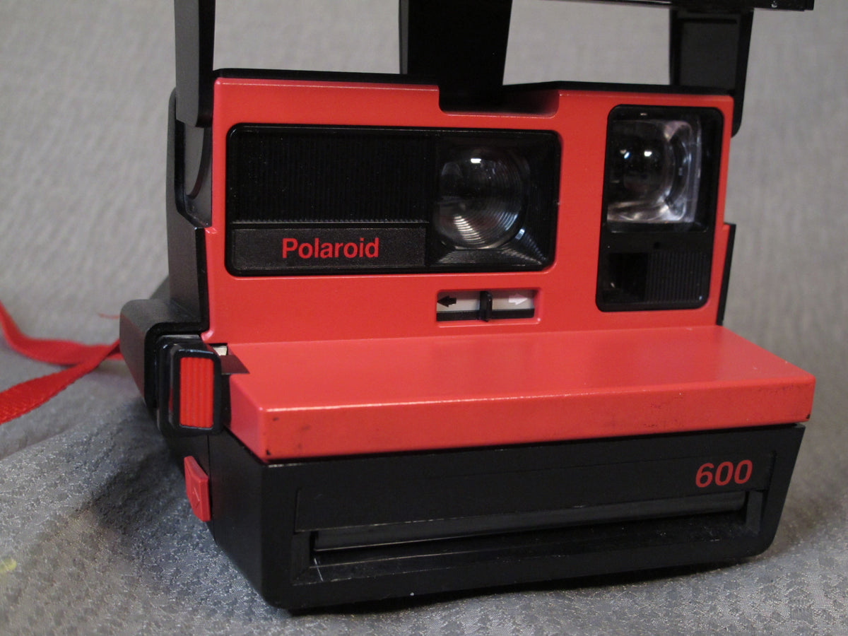 Cool Cam Polaroid 600 Camera – Phototek Canada