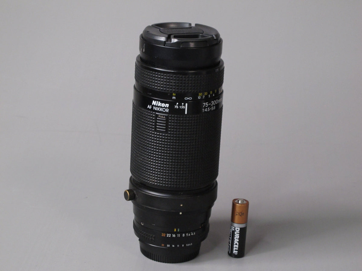 Nikon AF Nikkor 75-300mm