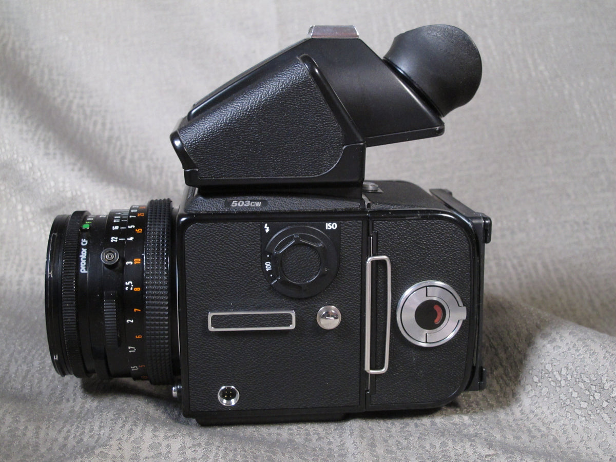 HASSELBLAD 503CW with Zeiss 80mm f2.8 T* Lens – Phototek