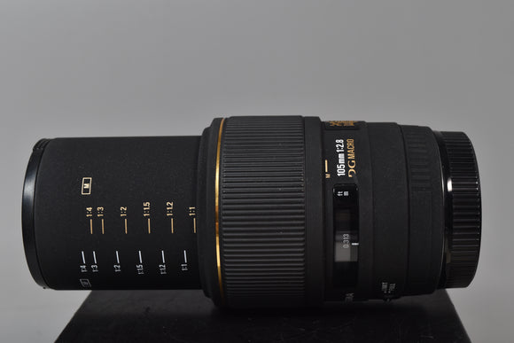 Sigma 105mm f2.8 Macro Lens Sony Alfa/Minolta Mount.