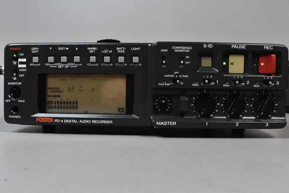 FOSTEX DP-4 Digital Audio Recorder