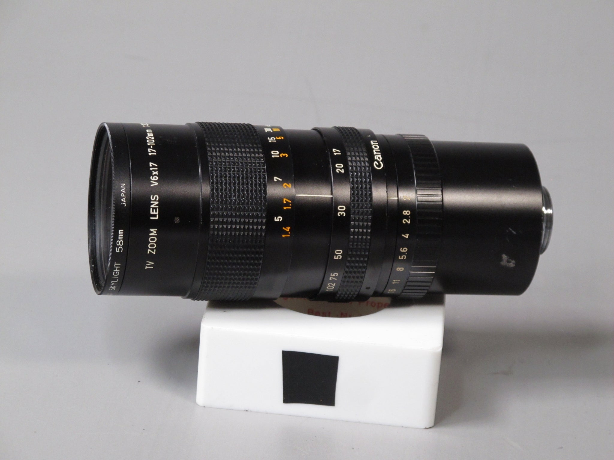 Canon TV Zoom V6X17 102mm f2 Lens