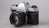 Appareil photo Pentax Spotmatic SPII 35mm avec objectif Takumar 50mm f1.4/Pentax Spotmatic SPII 35mm Camera with Takumar 50mm f1.4 Lens